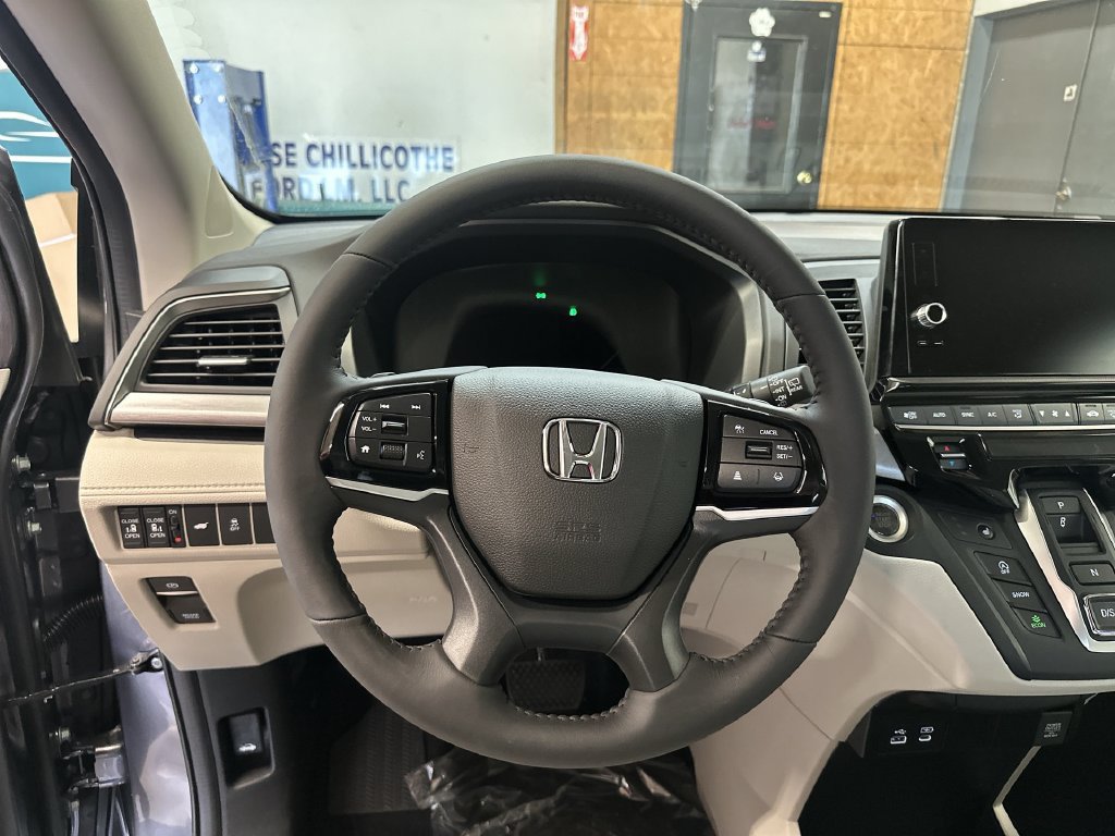 New 2026 Honda Odyssey EX-L image 11