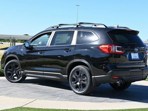 New 2025 Subaru Ascent Bronze Edition image 5
