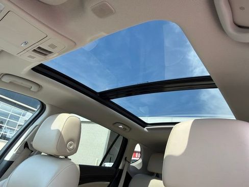 Certified 2020 Buick Envision Essence AWD/4WD image 24