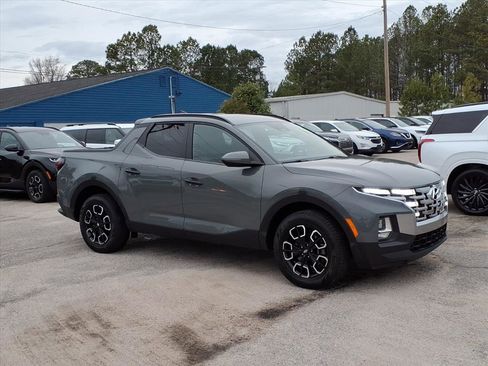 Used 2022 Hyundai Santa Cruz SEL w/ Activity Package image 1