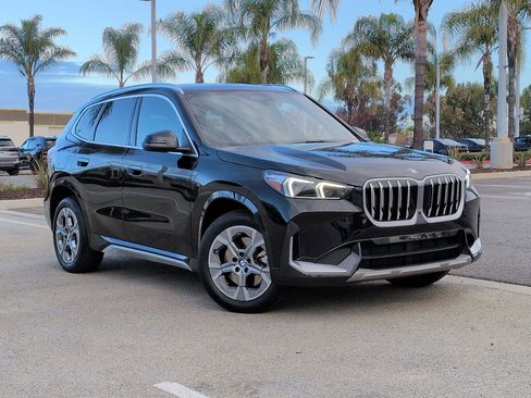 Used 2025 BMW X1 xDrive28i w/ Convenience Package image 2