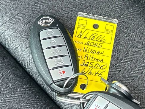 Certified 2025 Nissan Altima 2.5 S FWD image 51