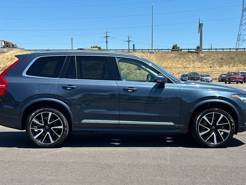 Used 2023 Volvo XC90 B6 Plus w/ Protection Package Premier AWD/4WD image 2