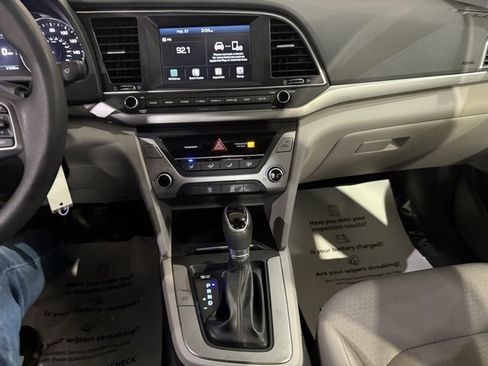 Used 2018 Hyundai Elantra SEL w/ Cargo Package image 18