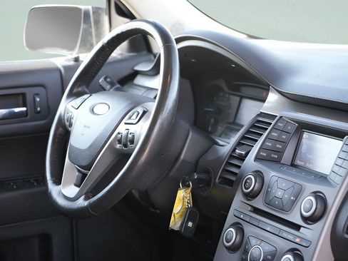 Used 2015 Ford Flex SE FWD image 12