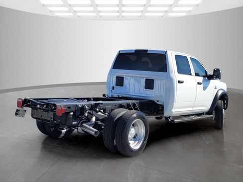 New 2026 RAM 5500 Tradesman w/ Chrome Appearance Group image 4