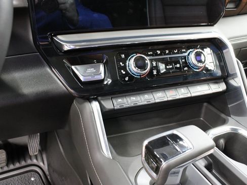 Used 2025 GMC Sierra 1500 Denali Ultimate image 66