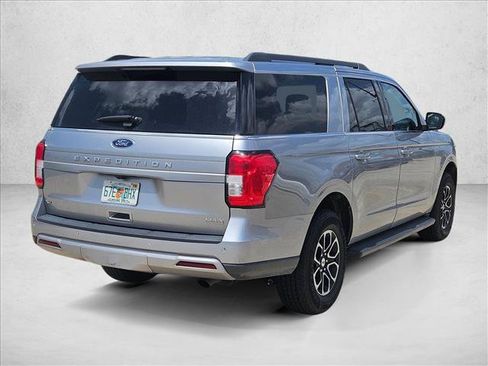 Used 2024 Ford Expedition Max XLT RWD image 5