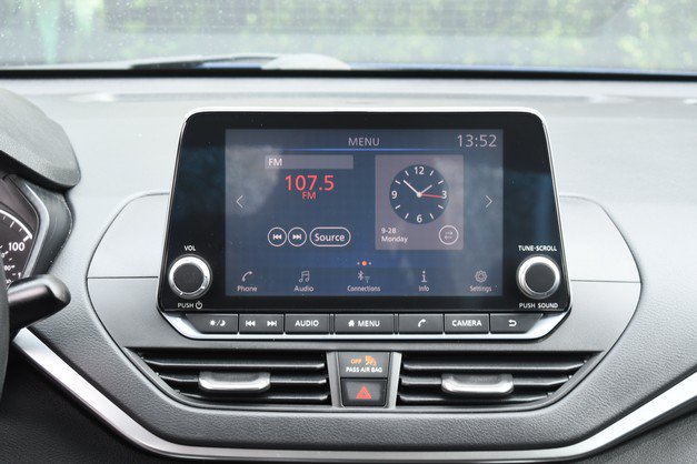 Used 2020 Nissan Altima 2.5 S FWD image 19