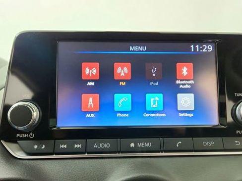 Used 2025 Nissan Sentra S image 44