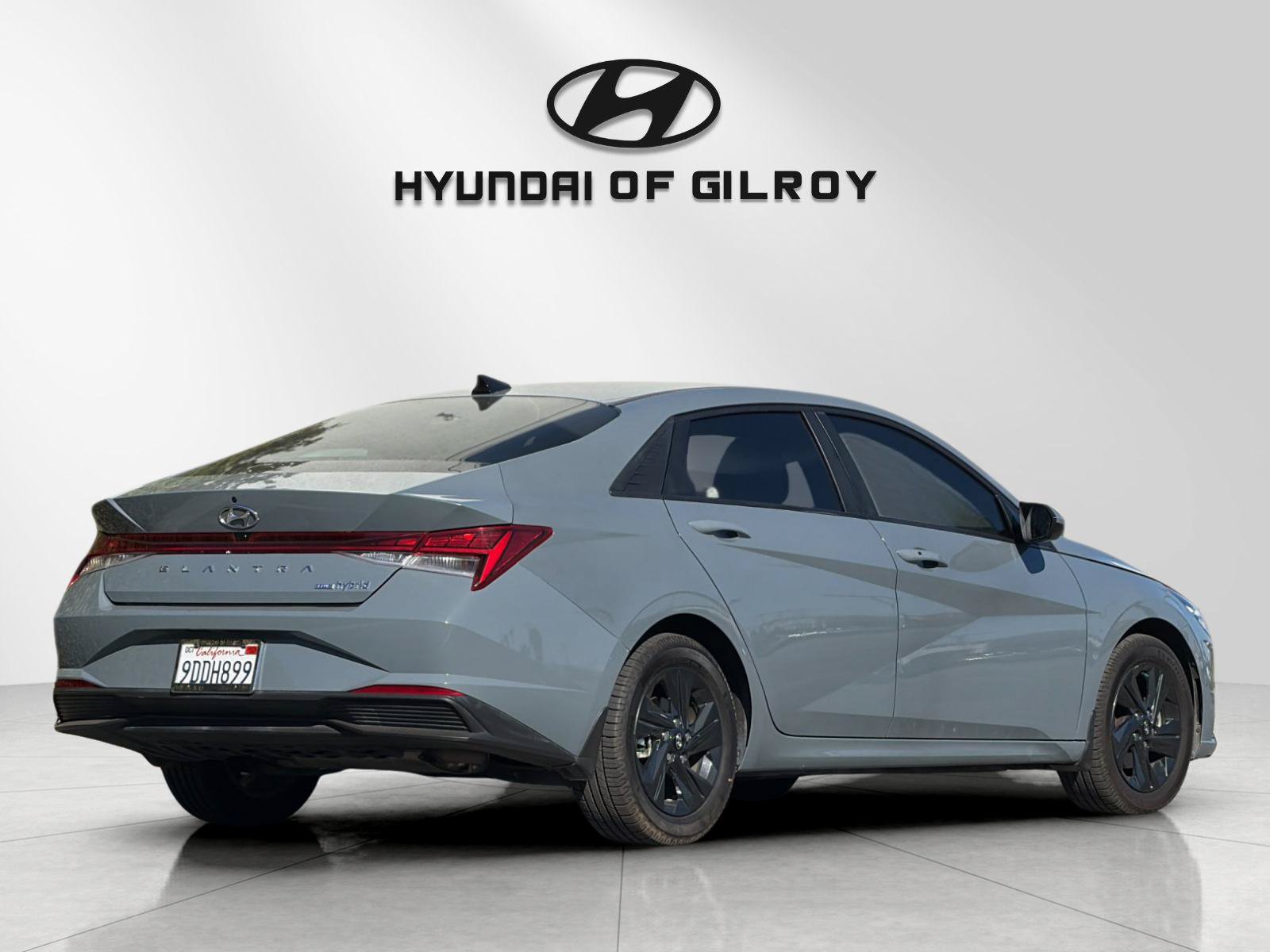 Used 2023 Hyundai Elantra Blue FWD image 5