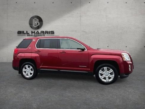 Used 2014 GMC Terrain SLT w/ LPO, Protection Package AWD/4WD image 4