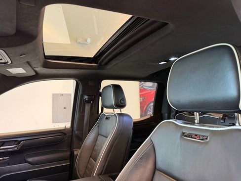 Used 2022 GMC Sierra 1500 AT4X image 20