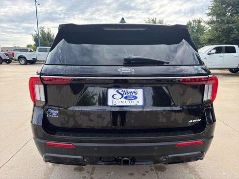 New 2026 Ford Explorer ST-Line w/ ST-Line Street Pack AWD/4WD image 6