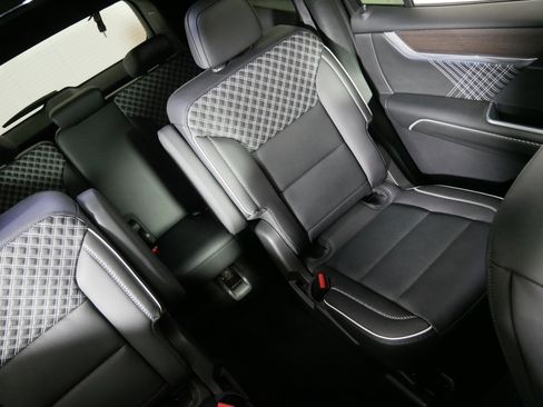 Used 2024 GMC Acadia Denali w/ LPO, Floor Liner Package image 14