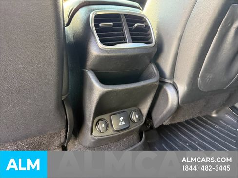 Used 2020 Hyundai Santa Fe Limited FWD image 14