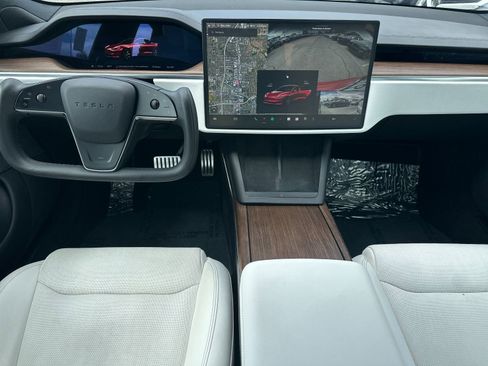 Used 2022 Tesla Model S AWD/4WD image 13