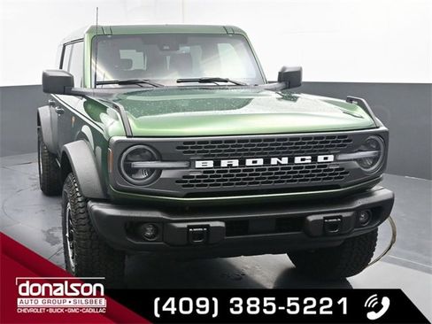 Used 2025 Ford Bronco Badlands w/ Sasquatch Package image 3
