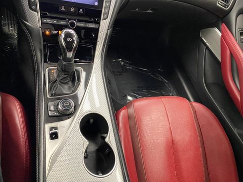 Used 2018 INFINITI Q60 Red Sport 400 image 36