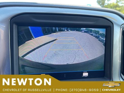 Used 2022 Chevrolet Silverado 1500 RST AWD/4WD image 11