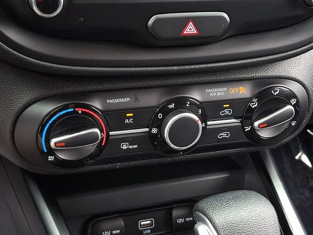 Used 2020 Kia Soul LX FWD image 25