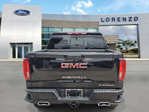 Used 2025 GMC Sierra 1500 Denali w/ Denali Reserve Package AWD/4WD image 5