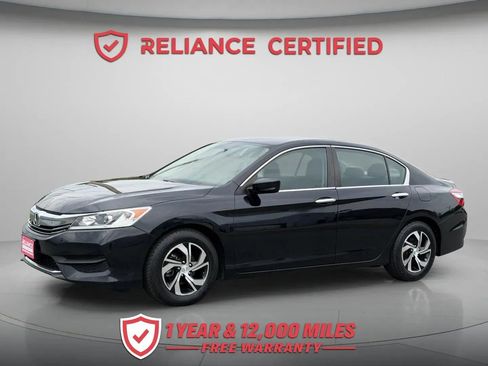 Used 2017 Honda Accord LX image 2