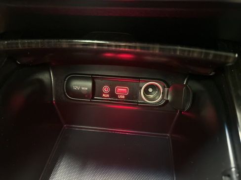 Used 2019 Kia Sorento EX AWD/4WD image 13