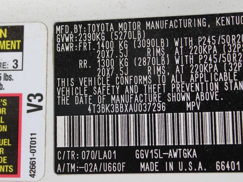 Used 2010 Toyota Venza AWD w/ Comfort Pkg image 11