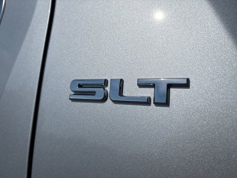 Used 2015 GMC Terrain SLT w/ Open Road Package FWD image 9