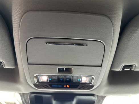 Certified 2022 Ford F150 Lariat w/ Equipment Group 502A High image 41