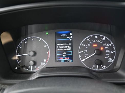 Used 2025 Toyota Corolla LE w/ Convenience Package image 8