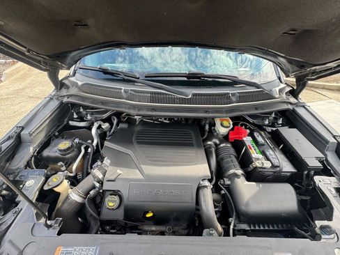 Used 2016 Ford Explorer Sport image 13