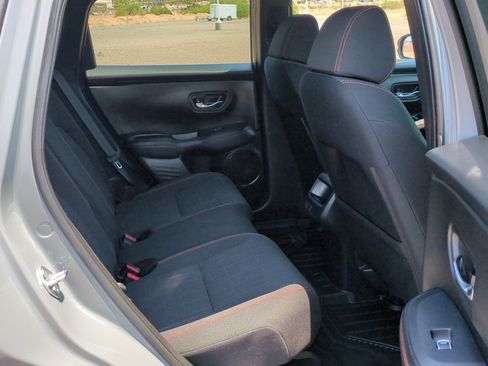 Used 2024 Honda HR-V Sport image 29