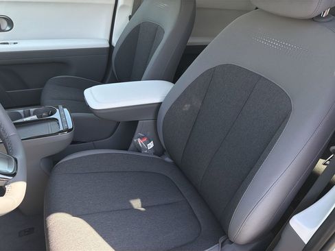New 2026 Hyundai Ioniq 5 SE AWD/4WD image 18