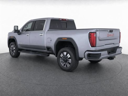 Used 2026 GMC Sierra 2500 Denali w/ Denali Reserve Package AWD/4WD image 3