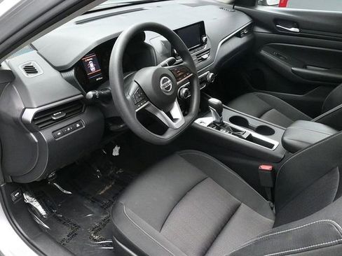 Used 2021 Nissan Altima 2.5 S image 12