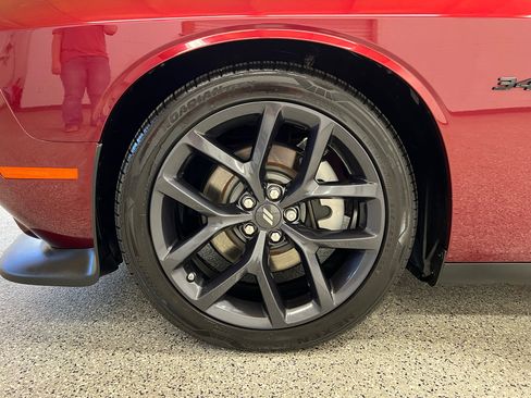 Used 2023 Dodge Challenger R/T w/ Plus Package image 9