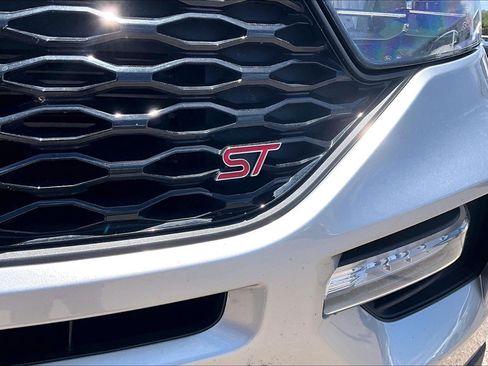 Used 2020 Ford Explorer ST w/ ST Street Pack AWD/4WD image 24