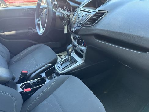 Used 2019 Ford Fiesta SE FWD image 10