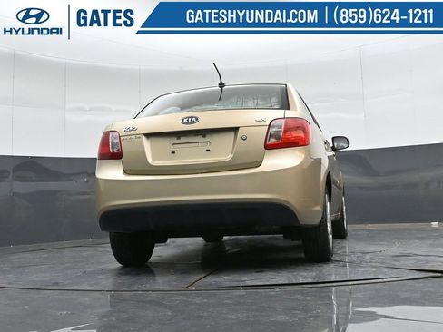 Used 2011 Kia Rio LX image 26