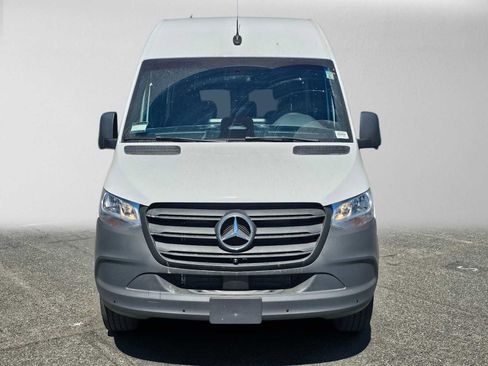Used 2026 Mercedes-Benz Sprinter 2500 image 8