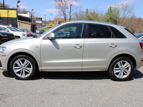 Used 2018 Audi Q3 2.0T Premium w/ Convenience Package AWD/4WD image 13