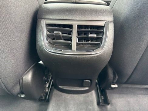 Used 2019 Chevrolet Malibu LT w/ Driver Confidence Package FWD image 11