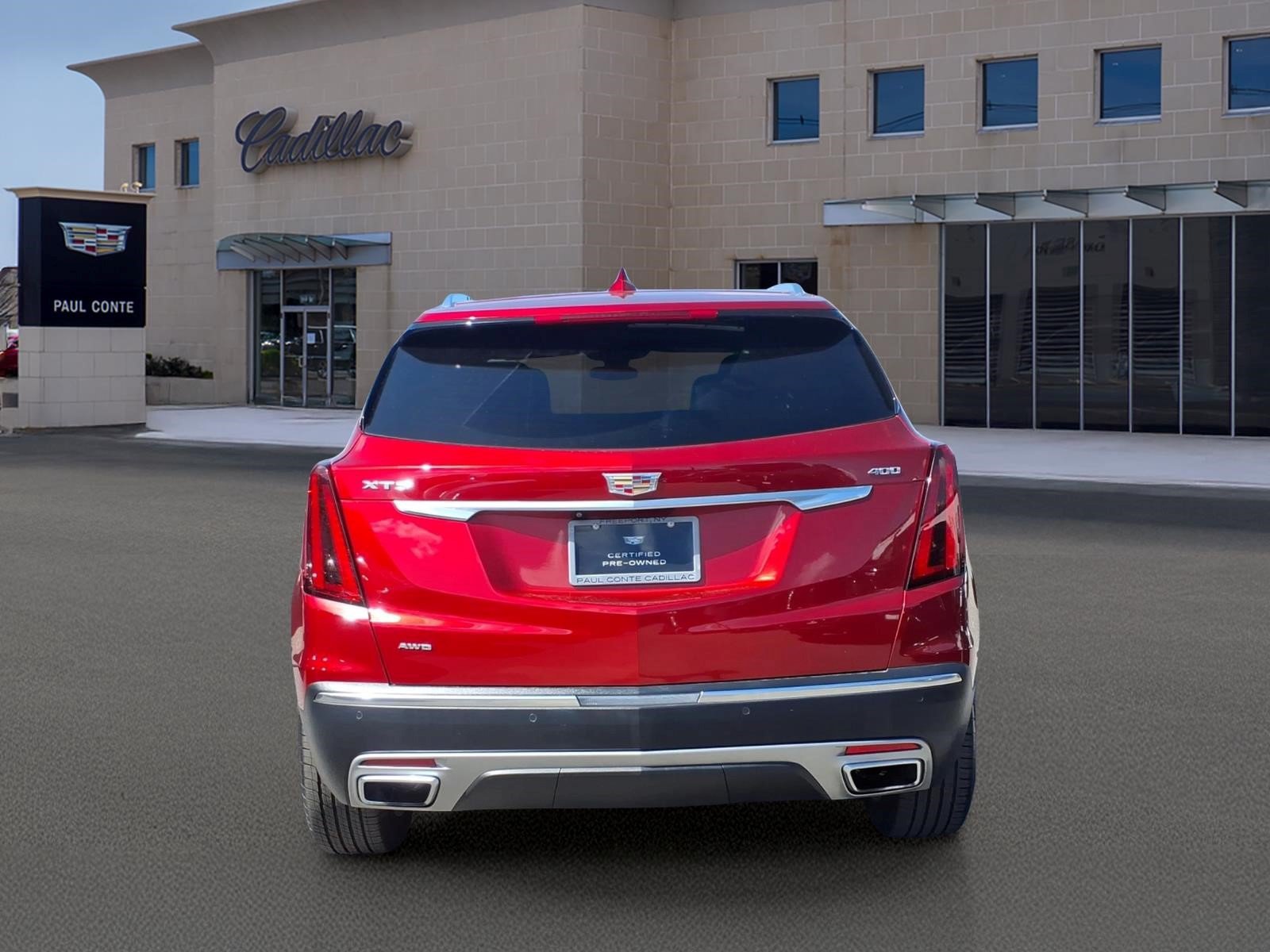 Certified 2024 Cadillac XT5 Premium Luxury w/ LPO, Floor Liner Package AWD/4WD image 5