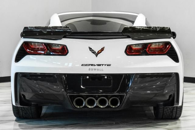Used 2015 Chevrolet Corvette Stingray Coupe w/ 2LT Preferred Equipment Group RWD image 11