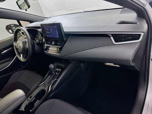 Certified 2024 Toyota Corolla SE w/ SE Package image 29