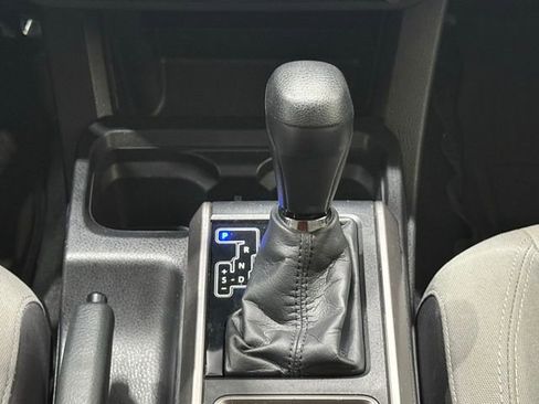 Used 2022 Toyota Tacoma SR5 image 13