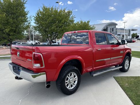 Used 2016 RAM 2500 Laramie w/ Convenience Group AWD/4WD image 5