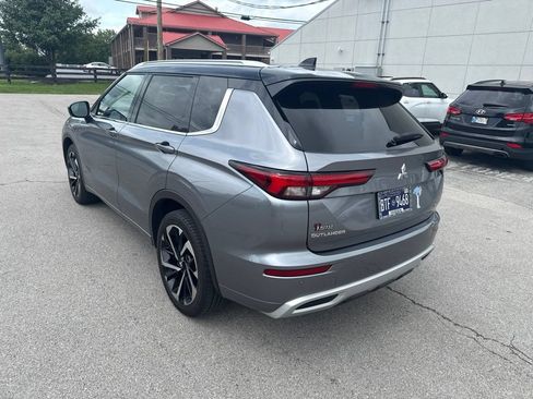 Used 2024 Mitsubishi Outlander SEL FWD image 4
